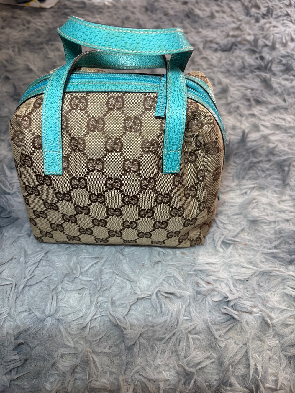 Gucci Beige GG Monogram Cosmetic Case with Turquoise Trim